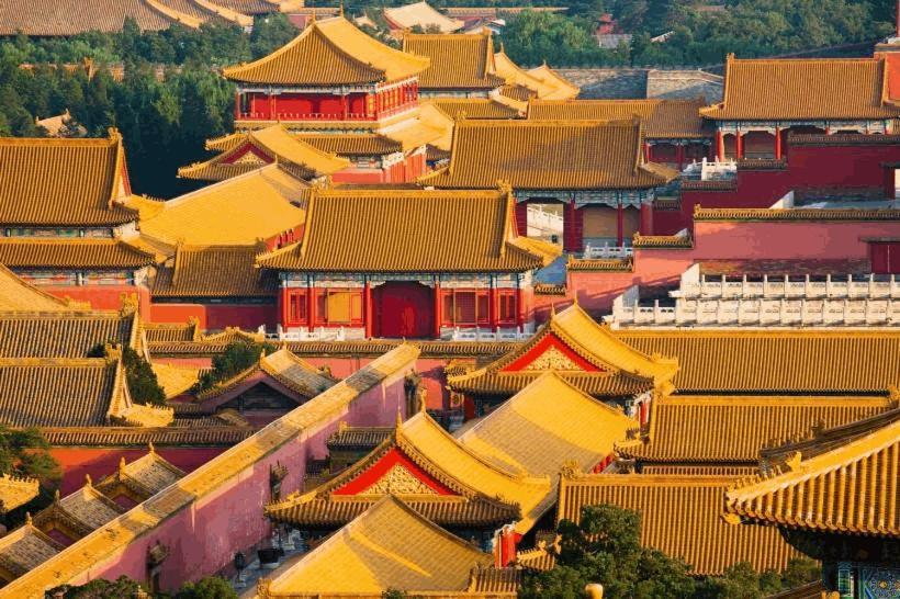 The East Hotel-very Close To The Drum Tower,the Temple,houhai Bar Street,and The Forbidden City,there Are Many Old Traditional Hutongs Around The ,experience The Culture Of Old Hutongs,near Exit A Of Shichahai On Metro Line