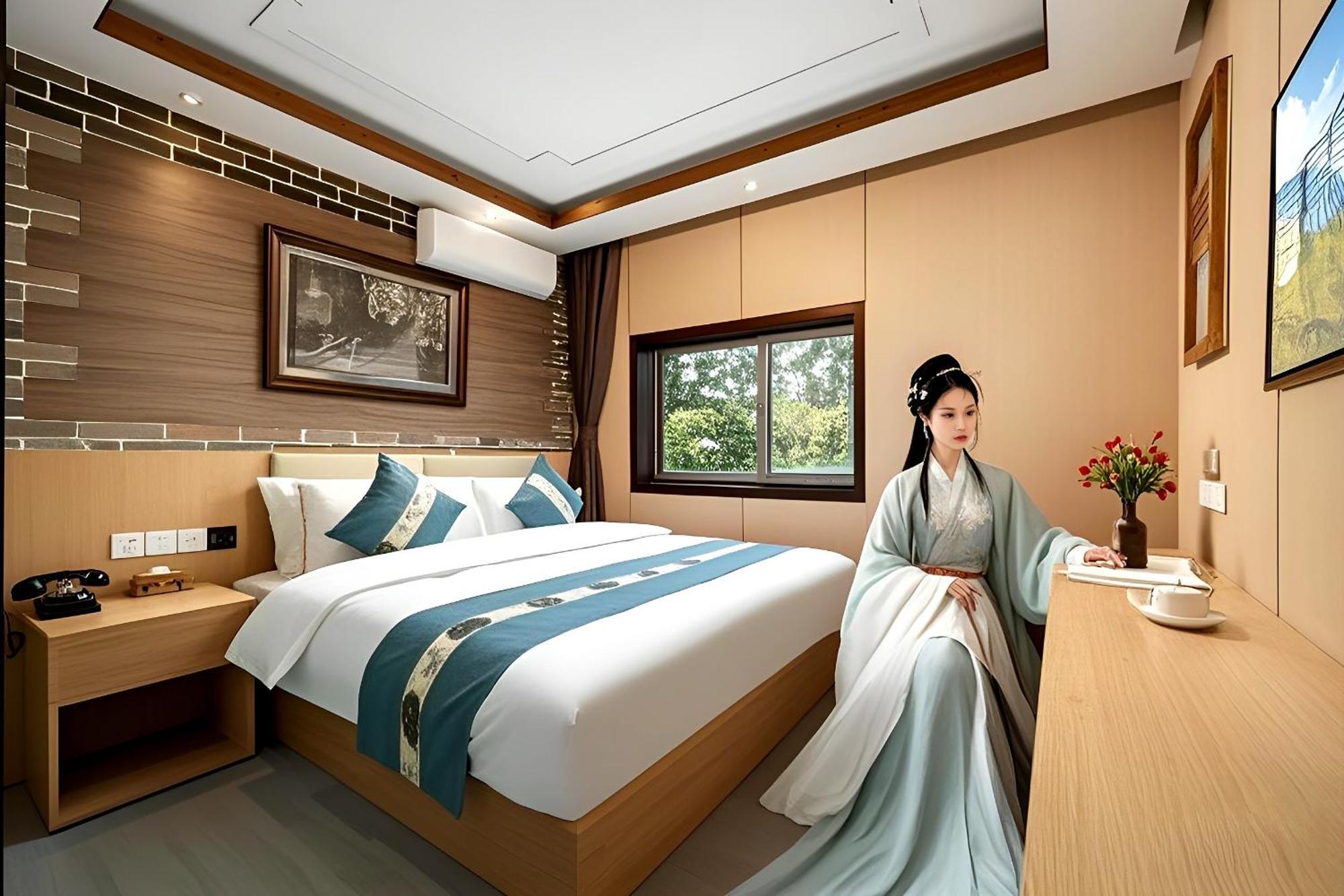The East Hotel-very Close To The Drum Tower,the Temple,houhai Bar Street,and The Forbidden City,there Are Many Old Traditional Hutongs Around The ,experience The Culture Of Old Hutongs,near Exit A Of Shichahai On Metro Line 4* Beijing